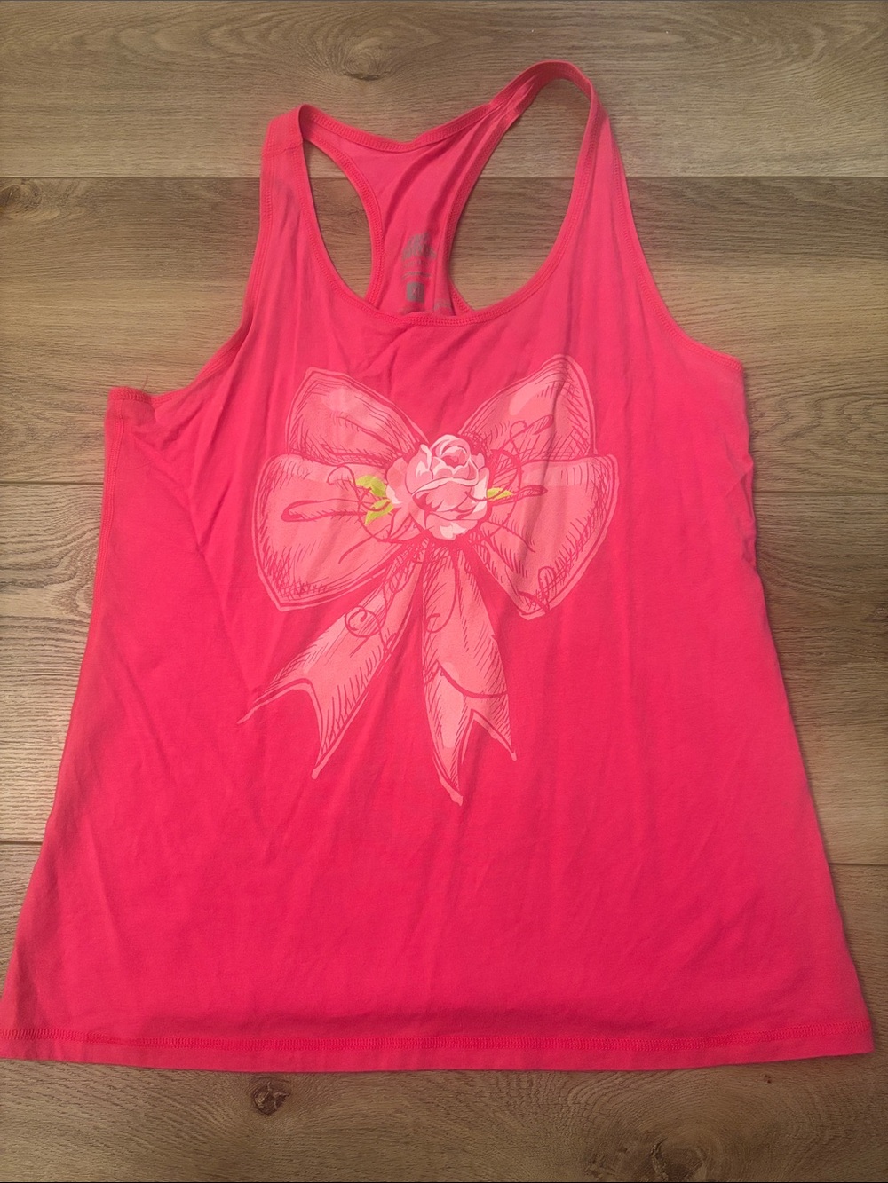 Raw Thread Aurora tank size XL